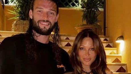 Andy Carroll takes drastic step to save Lou Teasdale romance after public row