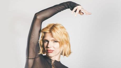 La censura del pezón de Samantha Hudson confunde, otra vez, anatomía con provocación