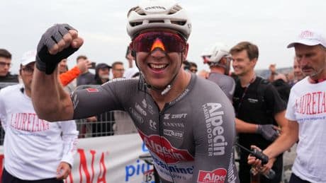 Giro d’Italia 2025 LIVE: Stage 7 updates, route and results as GC battle gets underway
