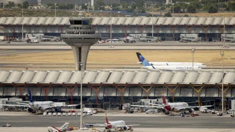 Las aerolíneas ofrecen 13,1 millones de asientos en vuelos internacionales en agosto, un 4,4% más