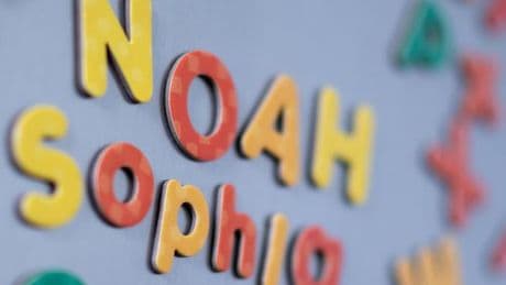 Sophia und Noah erneut beliebteste Vornamen – Mohammed in drei Bundesländern auf eins
