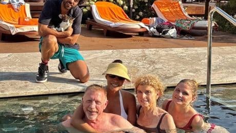 Neue Sommerbilder: Boris Becker planscht mit (fast) der ganzen Familie
