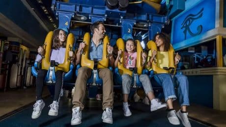 Volcans, dinosaures, Lucky Luke... Voici une sélection de parcs de loisirs originaux en France