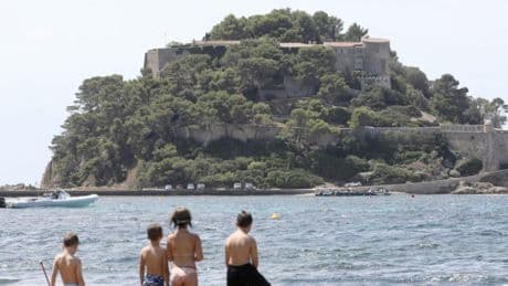 La casa estival de Macron, una fortaleza mediterránea