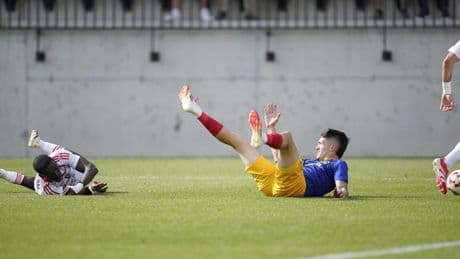 El Andorra, muy crítico con el arbitraje en la ida: “Fueron dos penaltis clarísimos”