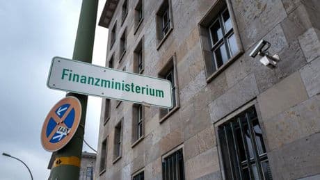 Wirtschaftskriminalität: Milliardenschäden für Steuerzahler – Warum die Aufklärung des Cum-Cum-Skandals trotzdem stockt