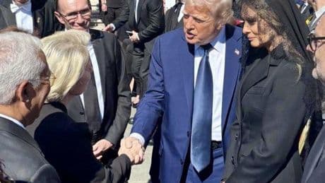 Von der Leyen y Trump acuerdan reunirse en plena distensión arancelaria pero no fijan lugar ni fecha