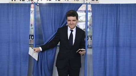 Romania, exit poll: l'europeista Dan al 54,9%, Simion al 45,1%