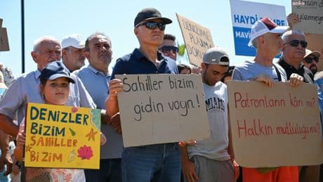 Antalya Demre'de sahil ranta açılıyor: “Beton değil mavi kalsın”