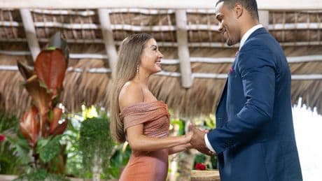Bachelor star Grant Ellis announces breakup with fiancée Juliana Pasquarosa months after season 29 finale