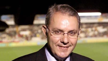 Fallece José Ángel de la Casa, emblemática voz del fútbol en RTVE
