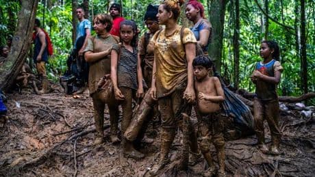 Un défilé de mode inspiré des migrants du Darién, entre “cynisme” et “misère humaine”