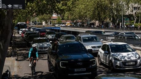 Respirar aire contaminado en el embarazo aumenta el riesgo de tener un hijo obeso