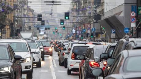 Blocco Euro 5 diesel, quante auto si fermano? Dove si applicano le nuove regole? Domande e risposte