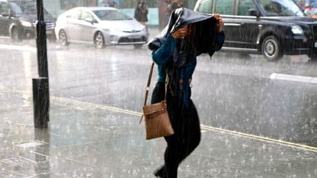 Fresh yellow weather warning for thunderstorms comes into force this morning
