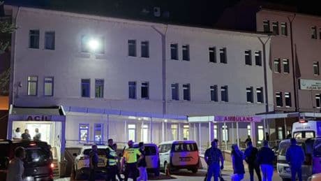 Samsun'da bıçaklı kavga: 3 yaralı