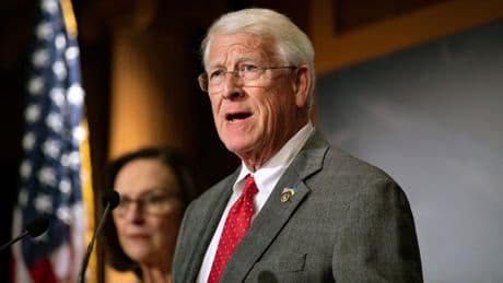 Senate advances defense bill boosting service member pay, Pentagon reforms