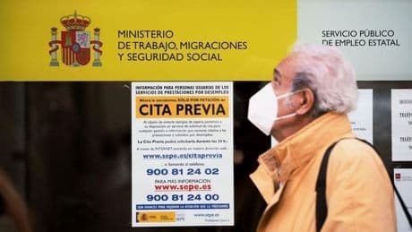 María José Gómez, asesora del SEPE: Si no comunicas el regreso de un viaje, a los 30 días se interrumpe el paro