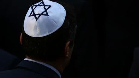 "La première fois que la communauté est visée": une enquête ouverte après la dégradation d'une synagogue en Polynésie