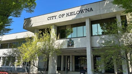 Kelowna city staff reject idea of buying Canadian only, recommend no changes to procurement