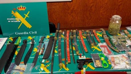 Pedraz procesa a dos miembros de la banda Dominican Don't Play por homicidio y a 15 por tráfico de armas y drogas