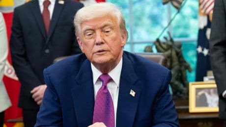 Trump firmerà ordine per ridurre prezzi farmaci fino all’80%
