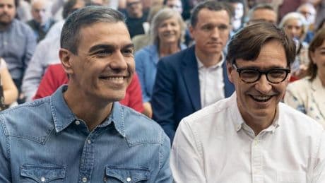 El caso Cerdán pasa factura al PSC, que volvería a ganar las catalanas