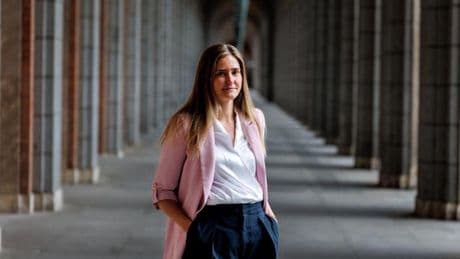 Sara Aagesen: “¿Nucleares? No se cerrarán si no hay garantía de suministro”
