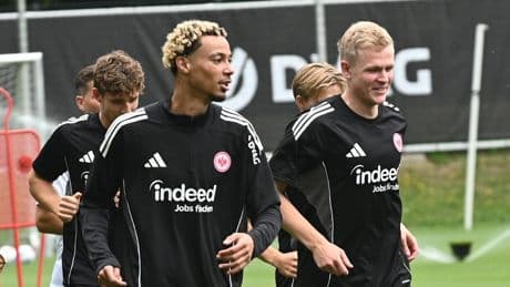 Jetzt auch Newcastle dran, aber... - Eintracht-Fans träumen von Ekitiké-Verbleib