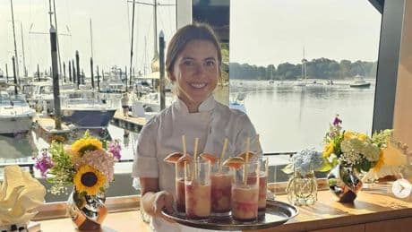 "Ich liebe es": Wie aus einer Büroangestellten eine Yacht-Köchin für die High Society wurde