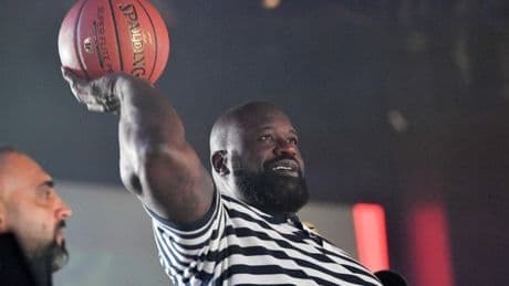 Shaquille O'Neal 'busca' a Magic Johnson en Barcelona y promociona de paso la ciudad