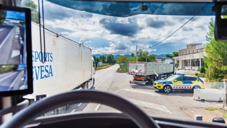La histórica multa que le caerá a un camionero ebrio que circulaba sin tacógrafo en Girona