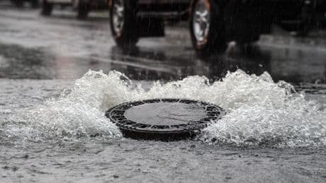 Dutzende Einsätze: Unwetterfront - Überflutungen nahe Aschaffenburg