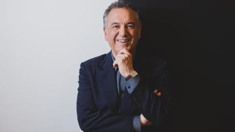 Roberto Brasero: "Con mi mujer siempre recuerdo altas temperaturas, un ambiente muy ardiente. El día de nuestra boda llovió, pero ni me enteré"