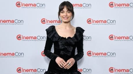 "Narnia" : l'actrice française Emma Mackey star de la prochaine adaptation signée Greta Gerwig