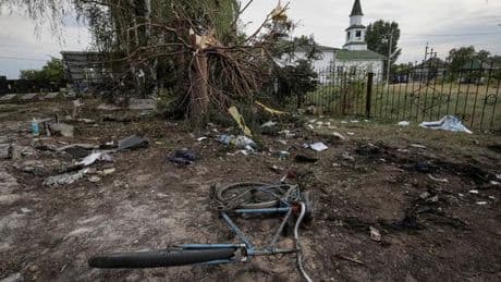 Une frappe russe aurait fait au moins 24 morts parmi des retraités ukrainiens qui faisaient la queue