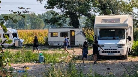 Cecilia De Astis travolta e uccisa, Salvini: «Radere al suolo il campo rom». Sala: «Vergognoso speculare»