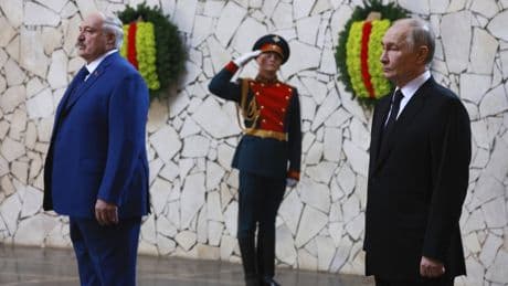 Geschichtsklitterung: Wie Putin die Helden von Minsk erfand