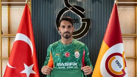 TRANSFER HABERLERİ | Galatasaray'da Günay Güvenç'in sözleşmesi uzatıldı!