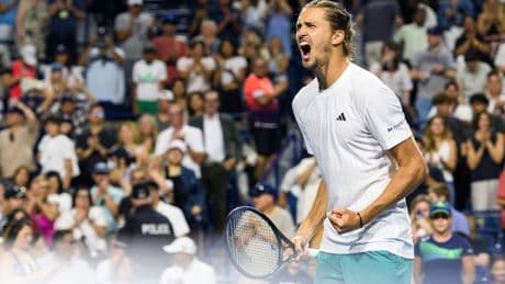 Trotz Störversuchen: Zverev erreicht Halbfinale in Toronto