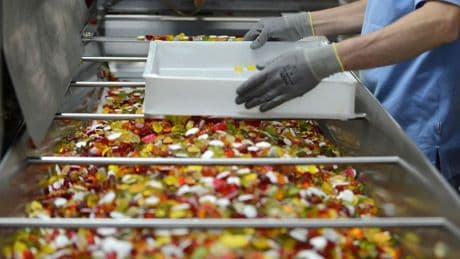 Cannabis aangetroffen in Haribo-snoep, politie doet onderzoek