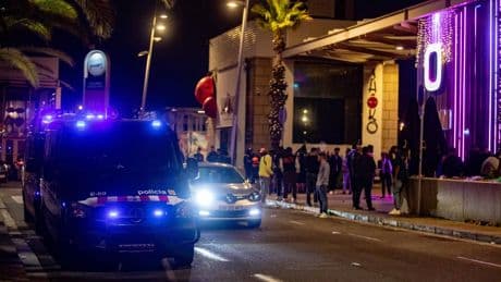 Los Mossos investigan un caso de agresión a una mujer en una discoteca en Barcelona