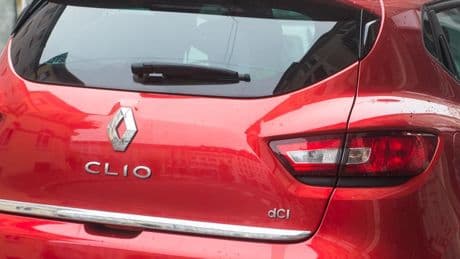 Mais au fait, que signifie le sigle dCi à l’arrière de votre voiture ?