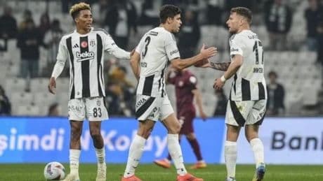Derbi öncesi Beşiktaş'ta eksik yok!