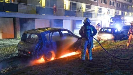 Zes auto's in brand in dezelfde straat in Stadskanaal