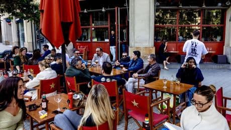 Socializar nos salva, en tiempos de apagón… y en cualquier crisis