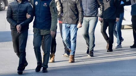 İstanbul merkezli 5 ilde suç örgütüne operasyon: 13 gözaltı