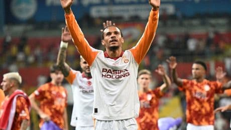 UEFA Şampiyonlar Ligi hesabından Sane paylaşımı