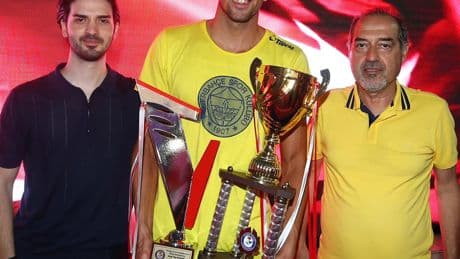 Kupa G.Saray'dan alınıp F.Bahçe'ye verildi!