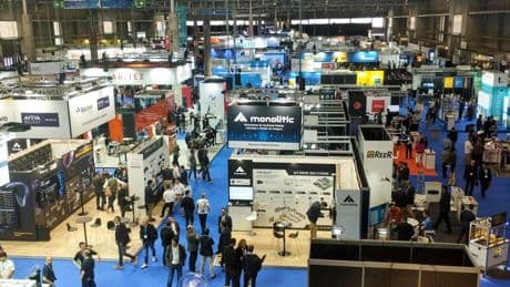 Los 'cobots' inteligentes y la sostenibilidad reinan en Advanced Factories